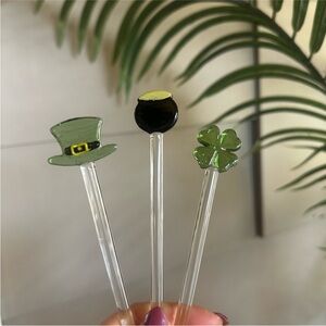 St. Patrick's Day glass drink stirrers